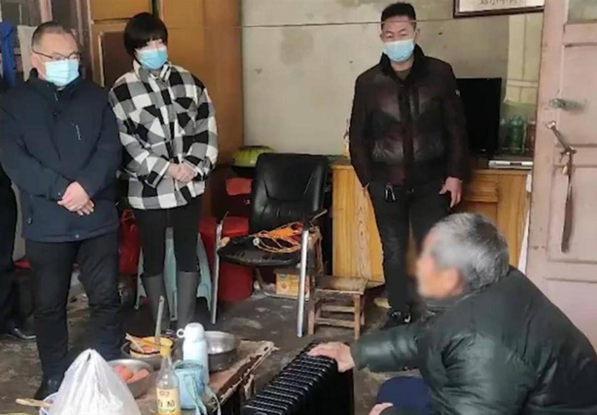 2022年，河北老两口携死亡证明挨个银行寻找亡子存款，结局如何？